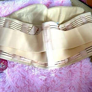 Back brace. Never worn brand new.